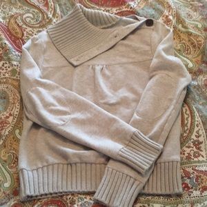 Old Navy cream sweater